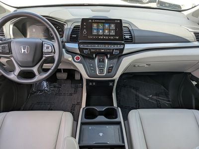 2025 Honda Odyssey - Photo 18