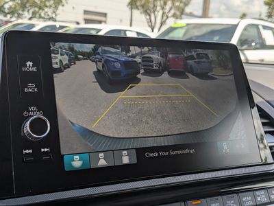 2025 Honda Odyssey - Photo 37