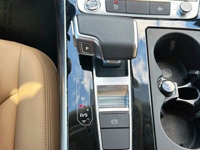 2025 Audi Q7 — photo 32 view