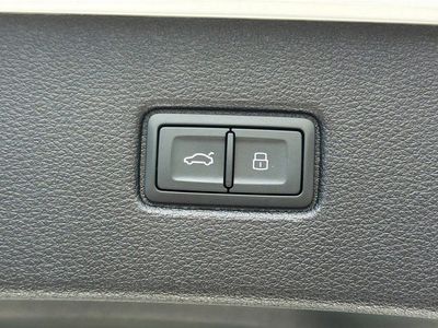 2025 Audi Q7 — photo 15 view
