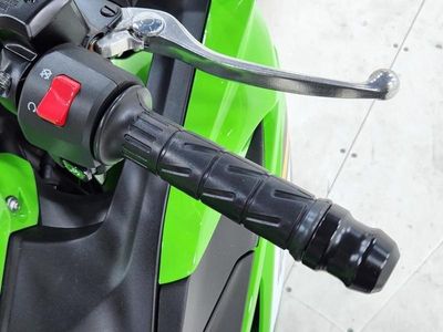 2025 Kawasaki Ninja 650 ABS - Photo 12