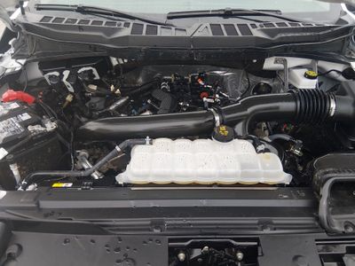 2025 Ford F-150 — photo 9 view