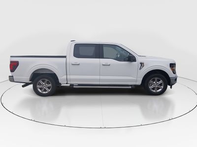 2025 Ford F-150 — photo 8 view