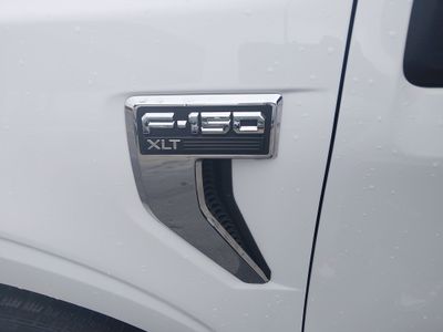 2025 Ford F-150 — photo 16 view