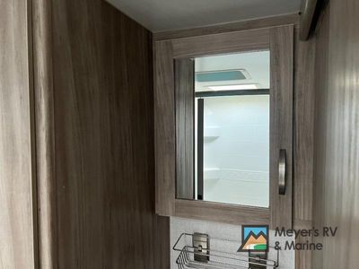 2022 Winnebago Industries Towables Micro Minnie FLX — photo 22 view