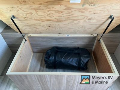 2022 Winnebago Industries Towables Micro Minnie FLX — photo 27 view