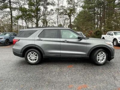 2026 Ford Explorer — side profile view