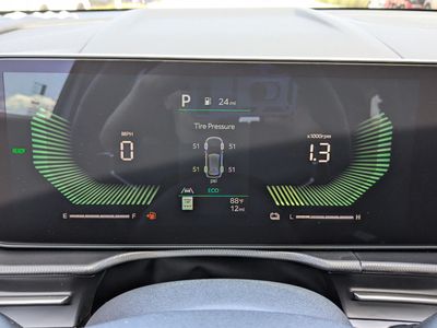 2026 Kia Sportage Hybrid — photo 33 view