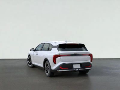2026 Kia K4 HATCHBACK — interior view