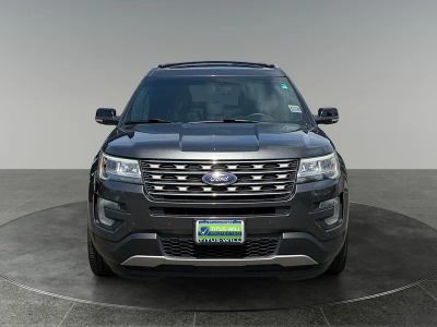 2017 Ford Explorer — side profile view