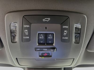 2024 Toyota Sienna - Photo 18