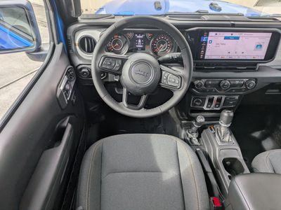 2026 Jeep Wrangler — photo 18 view
