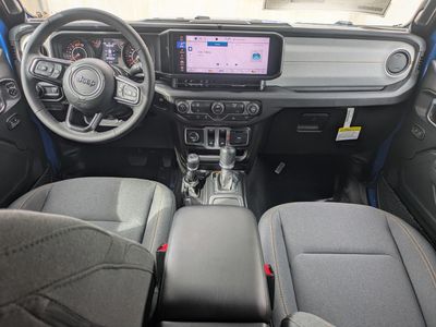 2026 Jeep Wrangler — photo 17 view