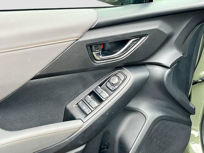 2025 Subaru Crosstrek — photo 17 view