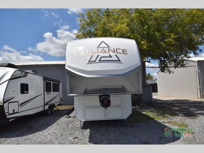 2026 Alliance RV Paradigm - Photo 3
