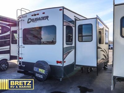 2018 Prime Time RV Crusader — photo 7 view