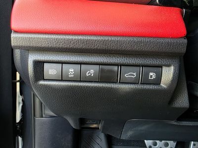 2025 Toyota Camry — photo 25 view