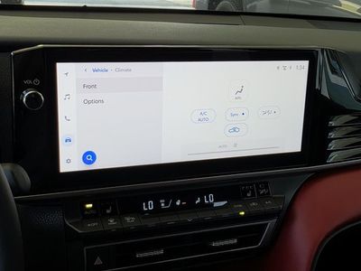 2025 Toyota Camry — photo 15 view