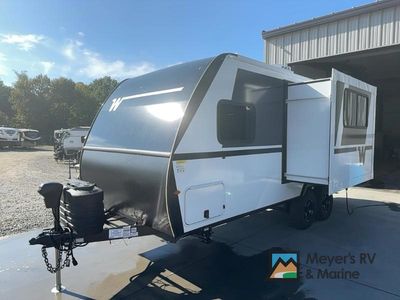 2026 Winnebago Micro Minnie - Photo 6