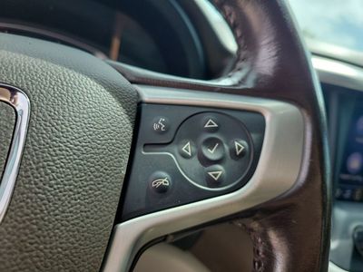 2020 GMC Acadia — photo 20 view