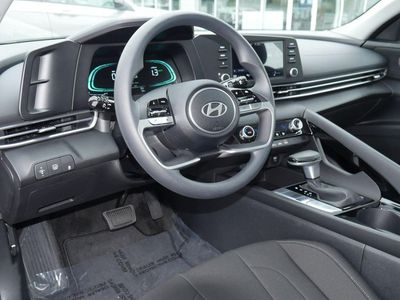 2026 Hyundai Elantra Hybrid - Photo 29