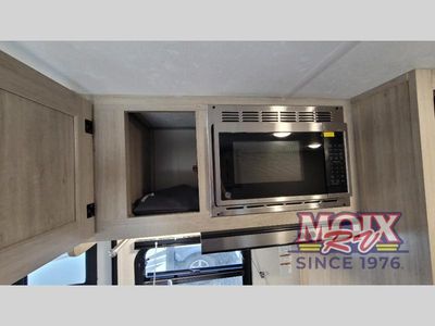 2026 Coachmen RV Catalina Summit Series 7 - Photo 16