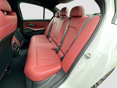 2026 BMW 3 Series — photo 19 view