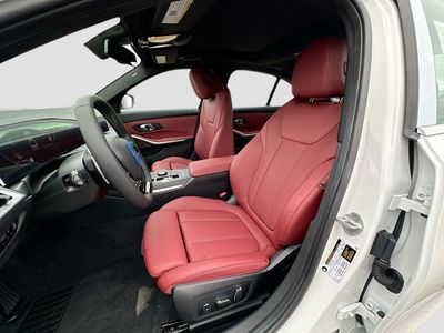 2026 BMW 3 Series — photo 15 view