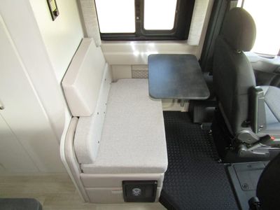 2026 Jayco SWIFT - Photo 8