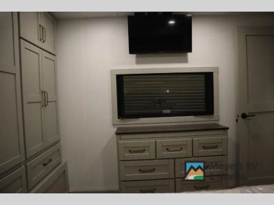 2026 Brinkley Model Z Air - Photo 29