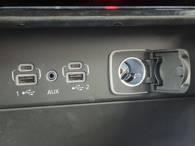 2023 Jeep Grand Cherokee — photo 28 view