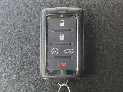 2023 Jeep Grand Cherokee — photo 38 view