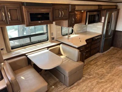 2022 Newmar KOUNTRY STAR — photo 9 view