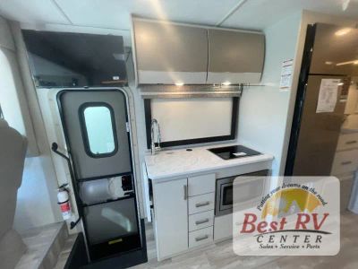 2026 Thor Motor Coach Vegas - Photo 33