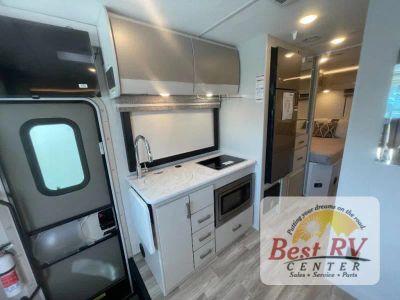 2026 Thor Motor Coach Vegas - Photo 31