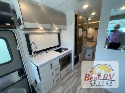 2026 Thor Motor Coach Vegas - Photo 29