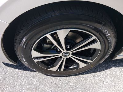 2023 Nissan Sentra - Photo 10