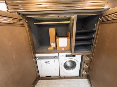 2027 Fleetwood DISCOVERY LXE — photo 20 view