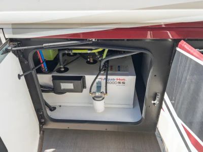 2027 Fleetwood DISCOVERY LXE — photo 39 view