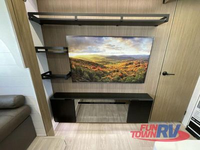 2026 Forest River RV Wildwood X-Lite — photo 33 view