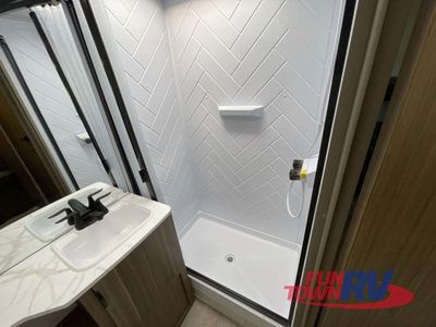 2026 Forest River RV Wildwood X-Lite — photo 40 view