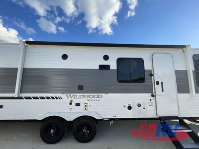 2026 Forest River RV Wildwood X-Lite — photo 10 view