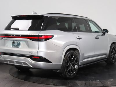 2024 Lexus TX - Photo 3