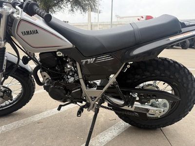 2026 Yamaha TW200 - Photo 12