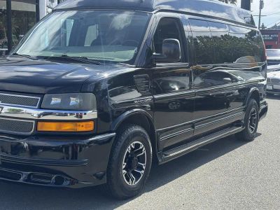 2013 Chevrolet Express - Photo 18