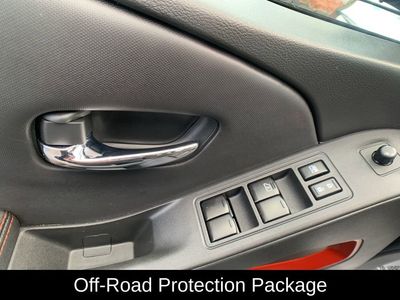 2024 Nissan Frontier PRO-4X — photo 13 view