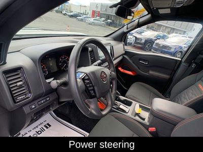 2024 Nissan Frontier PRO-4X — photo 15 view