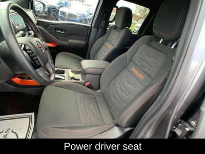 2024 Nissan Frontier PRO-4X — photo 16 view