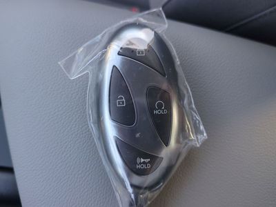 2026 Hyundai ELANTRA — photo 32 view