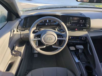 2026 Hyundai ELANTRA — photo 17 view